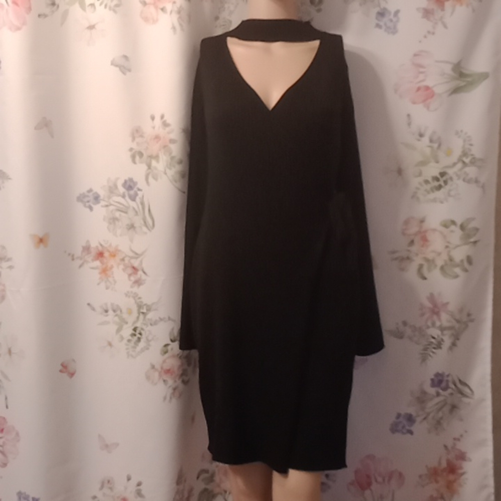 EUC women's "Questions" long sleeve ribbed wrap dress